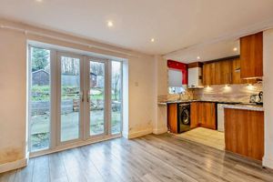 Photo 4- click for photo gallery